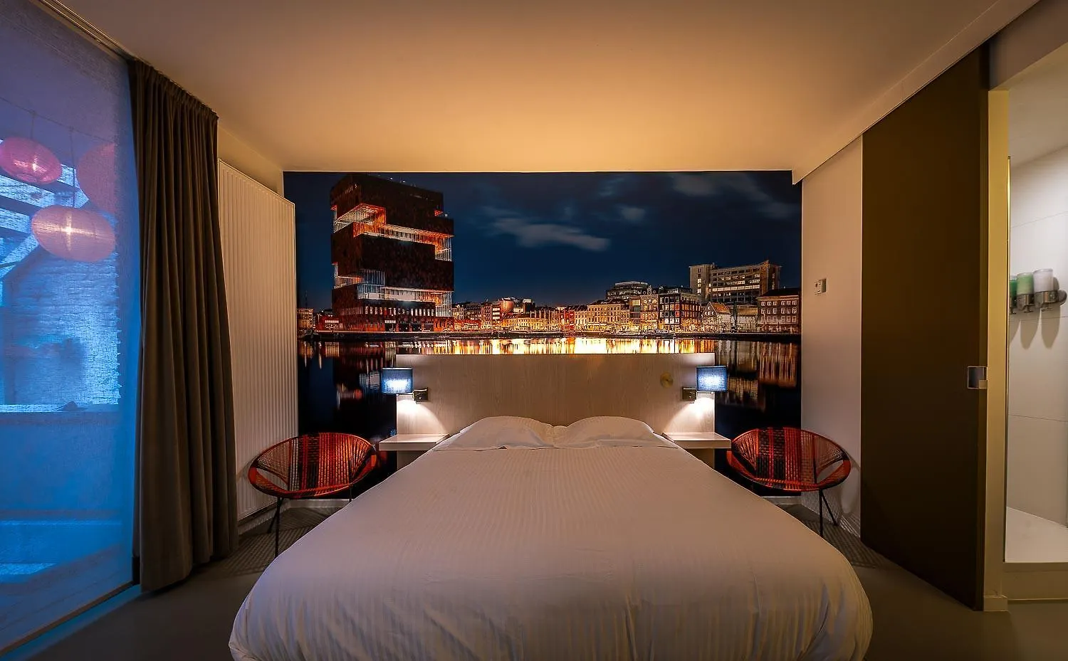 Antwerp For Two B&B Bed and breakfast