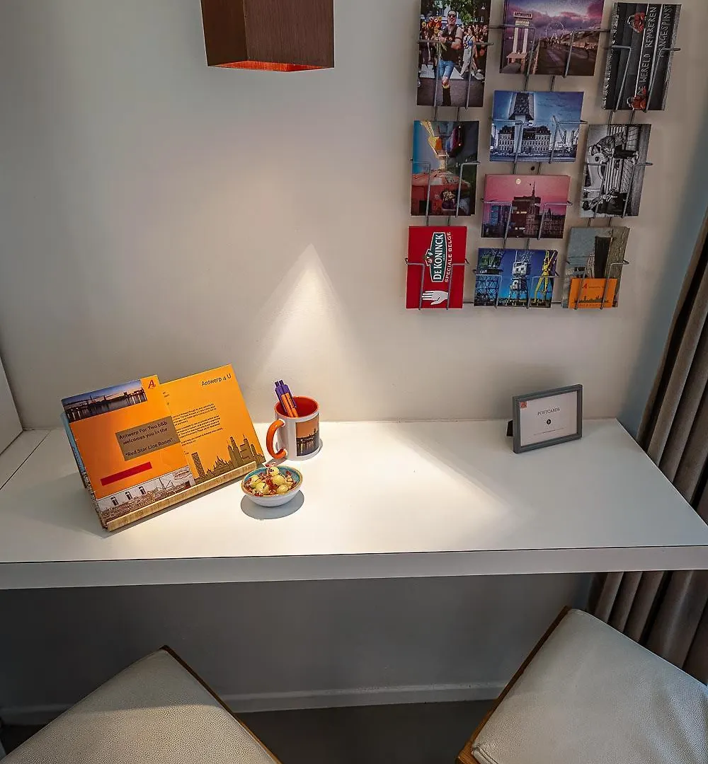 Antwerp For Two B&B 3*,  Bélgica