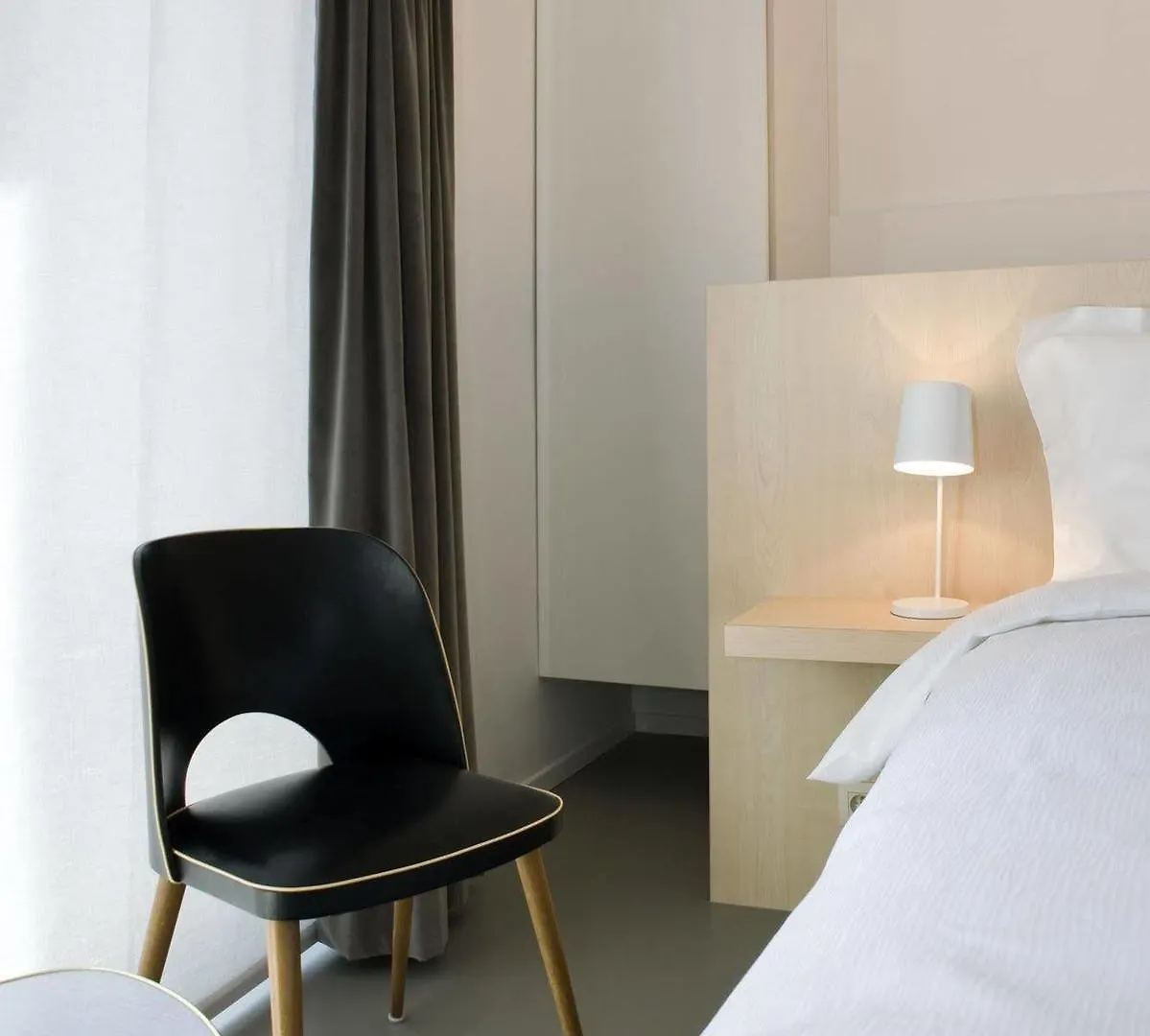 Antwerp For Two B&B 3*,