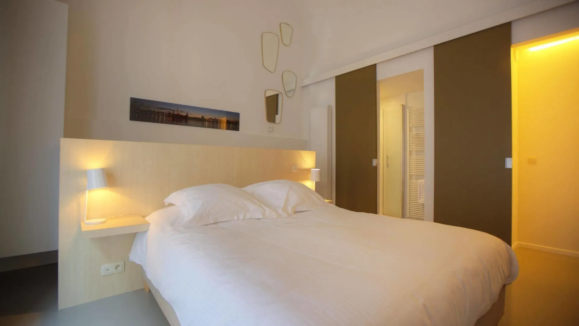 Antwerp For Two B&B Bed and breakfast